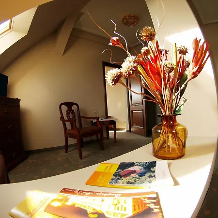 Bed and breakfast Pod Zegarem 3*