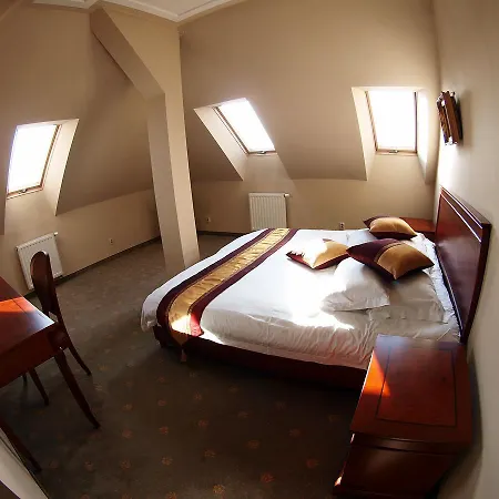 Pod Zegarem 3* Trzebinia (Chrzanow)