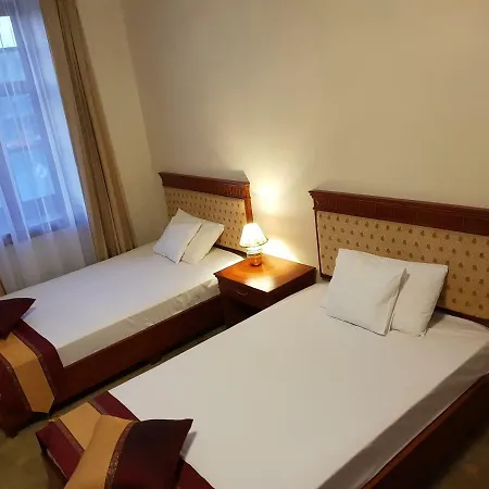 Pod Zegarem Bed and breakfast