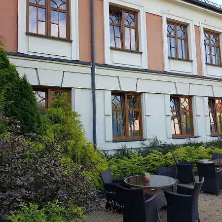 Pod Zegarem Bed and breakfast