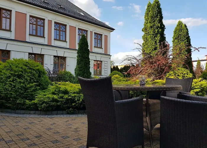 Pod Zegarem Bed & Breakfast